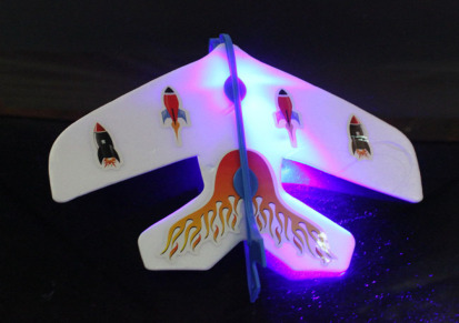 弹射发光飞机 闪光弹力回旋飞机 发光弹力飞机玩具 科技小制作
