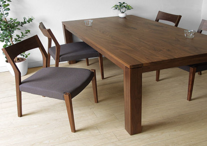 厂家直销 现代简约长方形纯实木餐桌小户型餐厅饭桌子餐台 定制