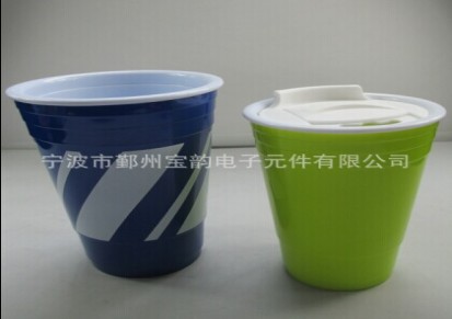 供应塑料杯，PS杯，双层杯，各种夏季产品，款式新颖！