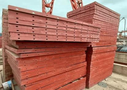 宁夏力丰农机防撞护栏模具 混凝土公路护栏钢模板 现浇作业