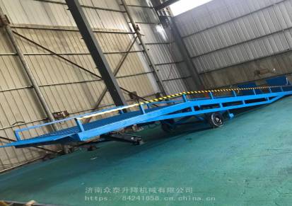 汉中移动式登车桥的价格移动式卸猪台简易可升降上猪台承载能力大