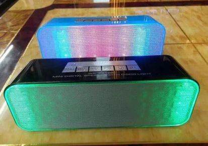 WS2515BT新款 LED闪灯蓝牙音箱 时尚无线U盘插卡蓝牙音响收音机