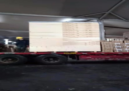 广州白云区6米8平板货车出租珠三角搬厂包车运输全国物流长短途