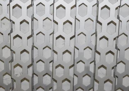 内装冲孔铝板 教堂内墙吸音板 铝穿孔弧板平板定制