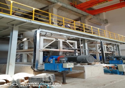 湖南磨机华杰机械现货提供 石灰石脱硫立磨机 各种机械规格齐全