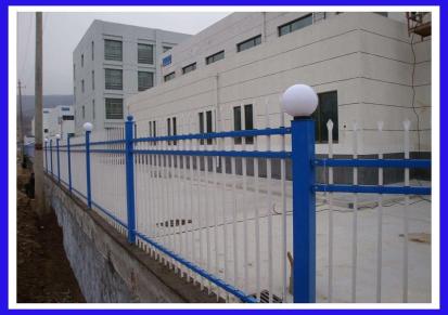 仙游县小区围挡锌钢护栏组装式防护网安平唯欧