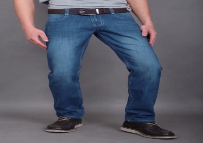 聚上汇品 2013款 男士韩版直筒牛仔裤 男 批发 一件代发