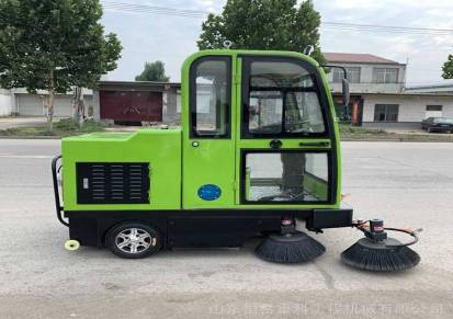 恒岳电动清扫车型号全自动电动扫路机规格小型环卫扫路机厂家