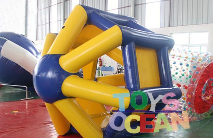 inflatable water roller wheel