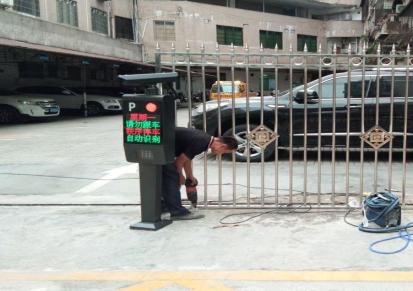 惠州车牌识别一体机无人值守停车场安装施工智通