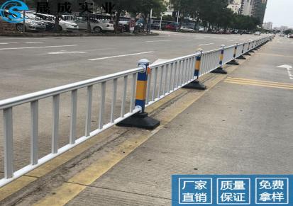 市政公路护栏 湛江工厂批发锌钢护栏 公路隔离锌钢栏杆护栏