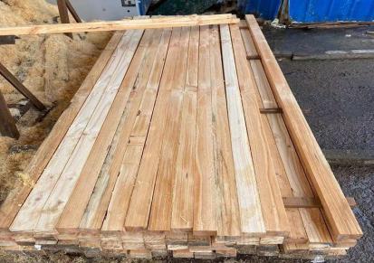 万森木业 辐射松建筑方木短料 3米规格烘干木方