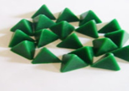 供应绿色陶瓷正三角研磨石，切削均匀