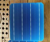 收购碎电池片 低效太阳能发电板回收 富坤光伏 全款交易
