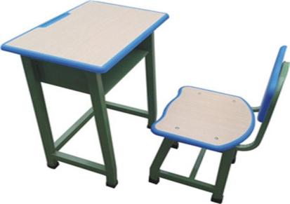 双面贴防火板的榉木色升降课桌椅