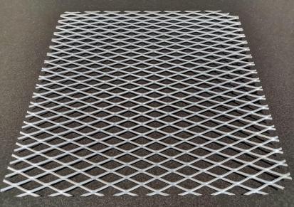 岳峰厂家供应钢板网红漆钢板网拉伸网菱形网金属板网价格优惠