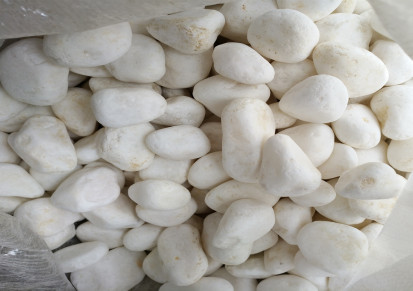 鹅卵石厂家供应 天然 染色鹅卵石 雨花石 小碎石 机制石白色