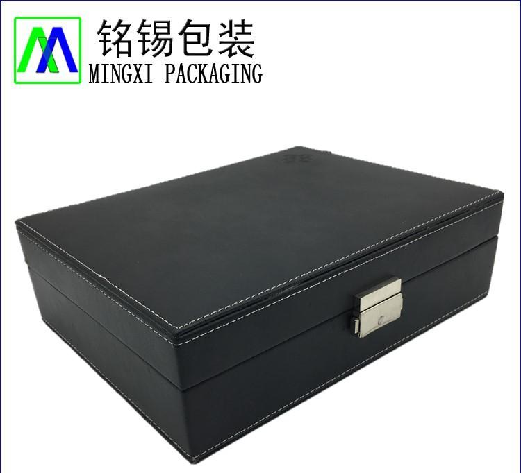 黑色大礼品皮盒 240X185X75MM 1