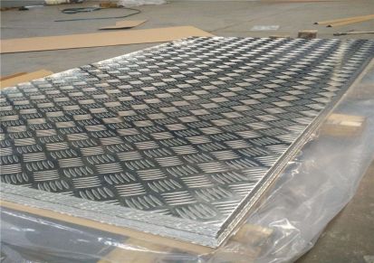 悦雷翔金属材料铝板不锈钢装饰板量大优惠欢迎洽谈特价现货长期供应不二之选