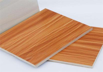 山东常宝宜多层板厂家直供 18mm 三次成型 杨桉多层免漆板