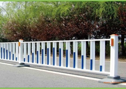 市政护栏厂家生产 揭阳京式护栏现货供应 公路护栏款式 人行道隔离栏杆价格