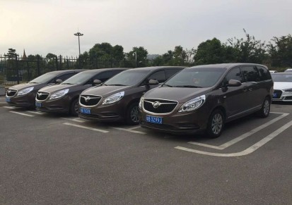 深圳租丰田中巴豪华版本车型 16座18座19座 深圳租车公司