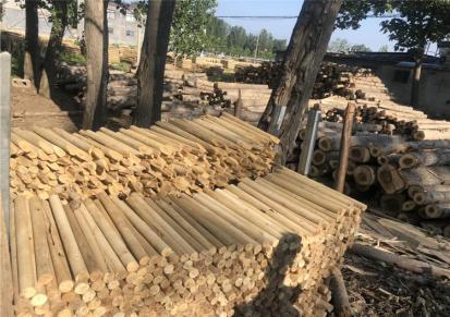 厂家大量供应 树木支撑架 绿化支撑杆 价格可议 质量 梁山长明木业