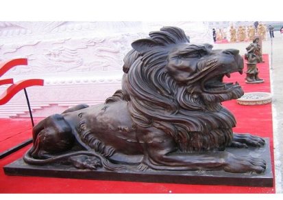 恒保发铜雕制作厂定制2.6米3米铜雕狮子摆件银行汇丰铜狮子