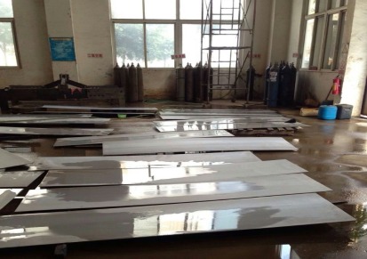南京昭邦金属，爆炸生产的一种新型镍钢复合板，欢迎来电咨询