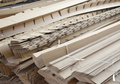 厂家供应优质纸护角 质量上乘 规格齐全 指定供应商