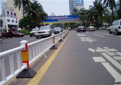 泰荣制造厂家新型市政护栏 道路隔离带护栏价格