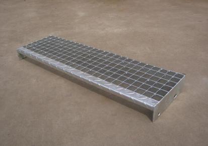 加工定做化工厂踏步板 栈桥格栅板 脱硫塔专用钢格板