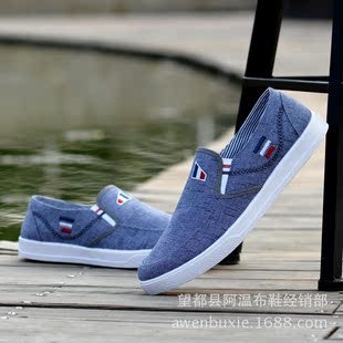 厂家直销新款老北京男布鞋时尚韩版休闲板鞋双色底防滑爆款