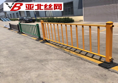 市政护栏 道路交通绿化带市政隔离护栏 京式护栏