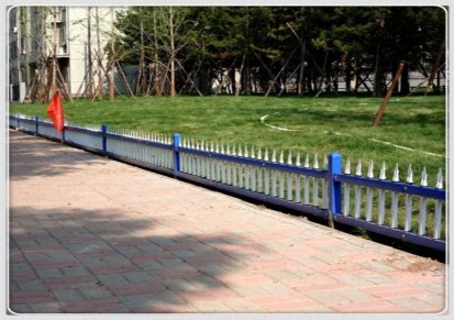 铁艺围栏安装 一帆金属 护栏围栏铁艺围栏定制