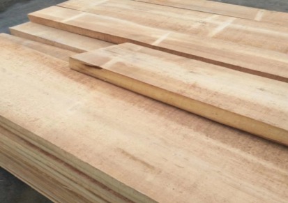 白杨木板材 杨木板材 木板材厂家价格