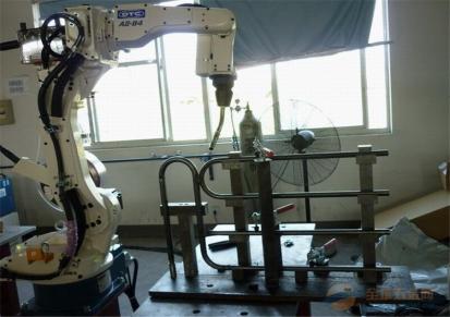 山东优特 全自动焊接机器人厂家 价格低质量优 欢迎来电咨询