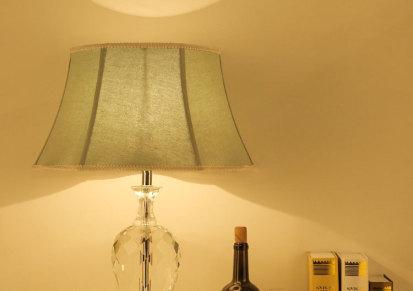 调光欧式奢华大小号水晶台灯客厅卧室床头灯简约现代创意Led灯具
