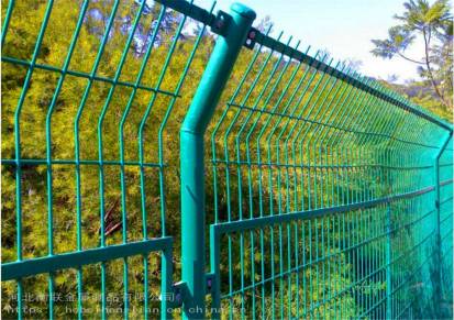 现货绿色浸塑铁丝网框架护栏网铁路防护网