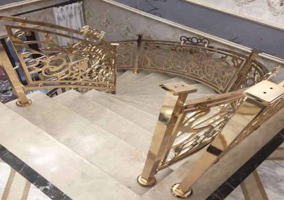 福建别墅安装欧式铜楼梯多年后是业主仍被惊艳着