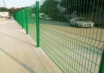 公路双边丝护栏 高速公路防护网 耐腐蚀寿命长 杜美生产