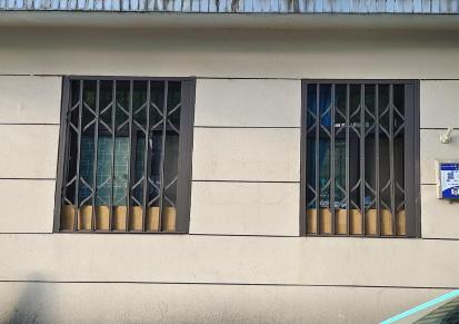 南京上海麦古奇定制铝合金折叠防盗窗隐形防护带锁防坠落开放式下轨道方便打扫厂家直销