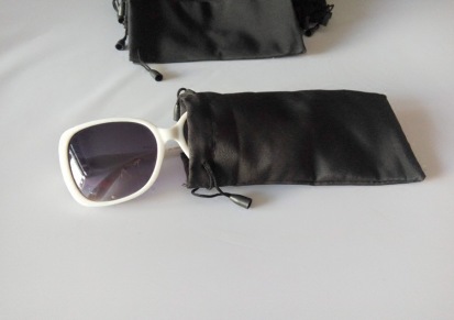新款超细纤维时尚黑色太阳镜布袋 韩国男女眼镜收纳袋子批发