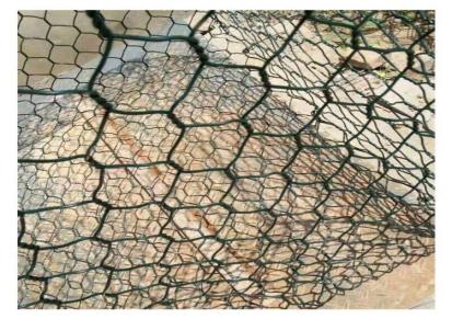 厂家生产石笼网 堤坝防护石笼网 铅丝石笼网