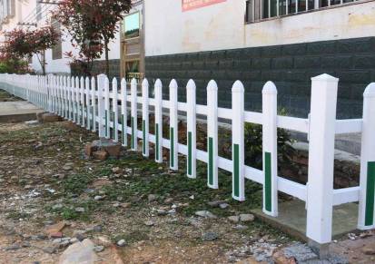PVC草坪护栏现货金盈塑钢草坪围栏