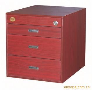 【环保】文具办公用品带锁木质文件柜