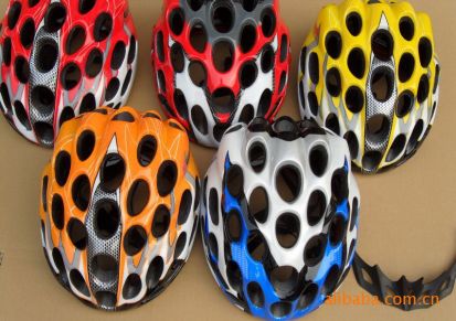 一体成型头盔/骑行头盔/单车头盔/自行车头盔