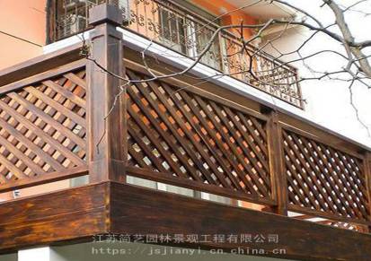 碳化木护栏防腐木栏杆实木护栏设备网格木格栅施工南京景观工程公司