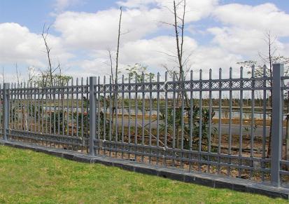厂家供应锌钢护栏围墙护栏学校小区公园厂区护栏咨询熙诚