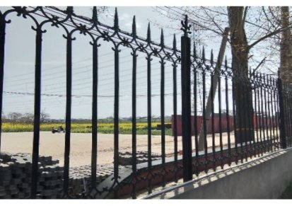 欧亚铁艺 河南别墅铁艺护栏简易铁艺焊接围栏图片